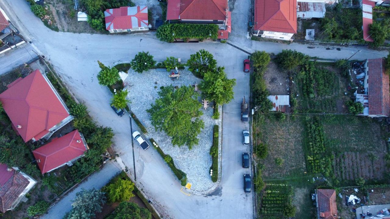 Arados Family Residence 卡兰巴卡 外观 照片